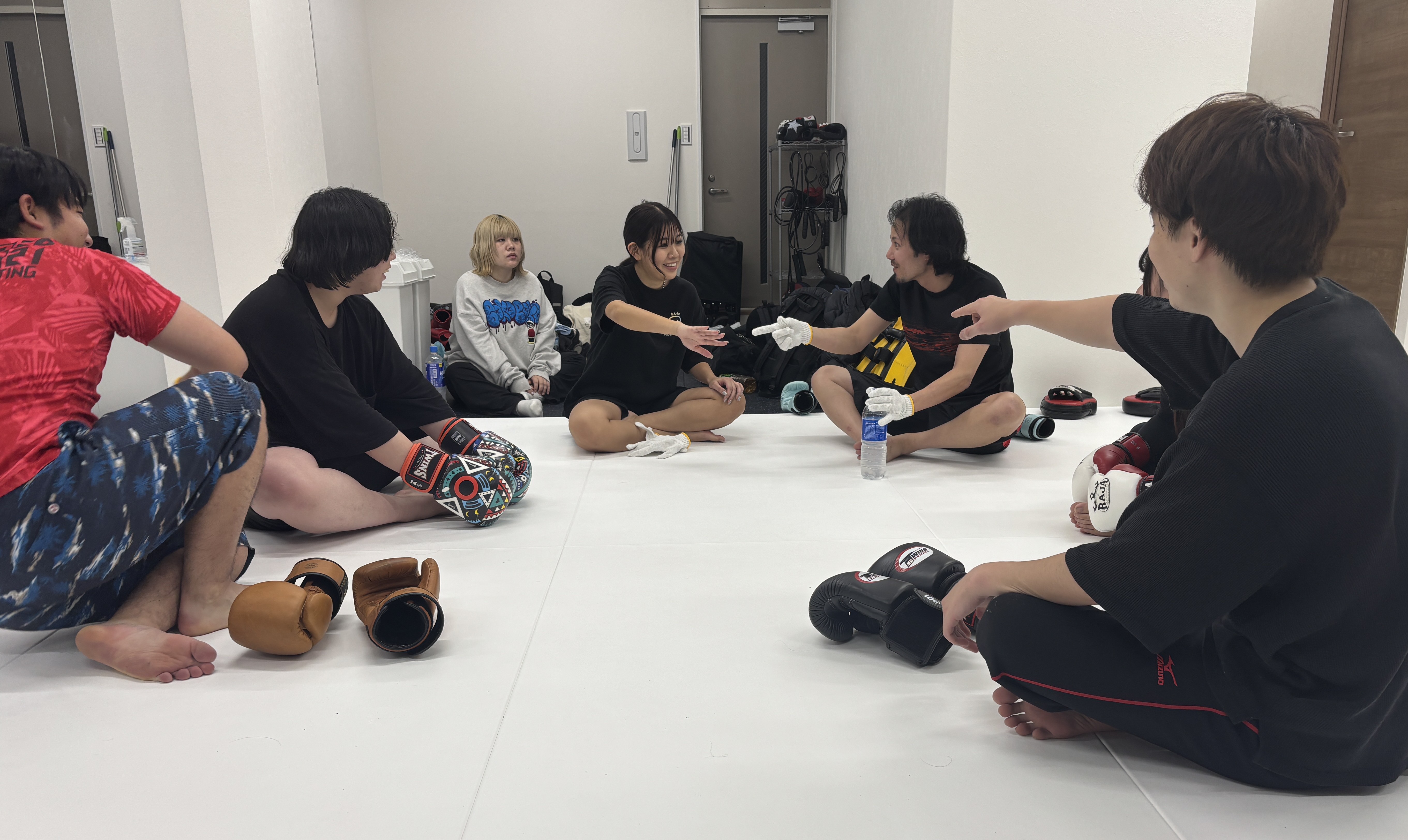 仲間との出会い